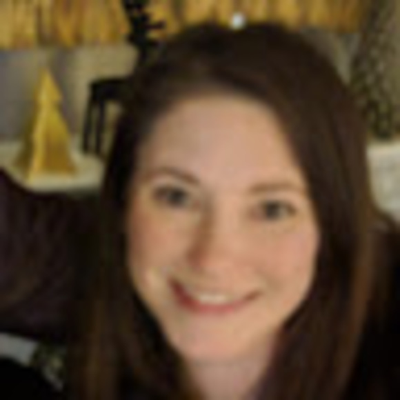 Meet your Posher, Gillian - Picture 1 of 1